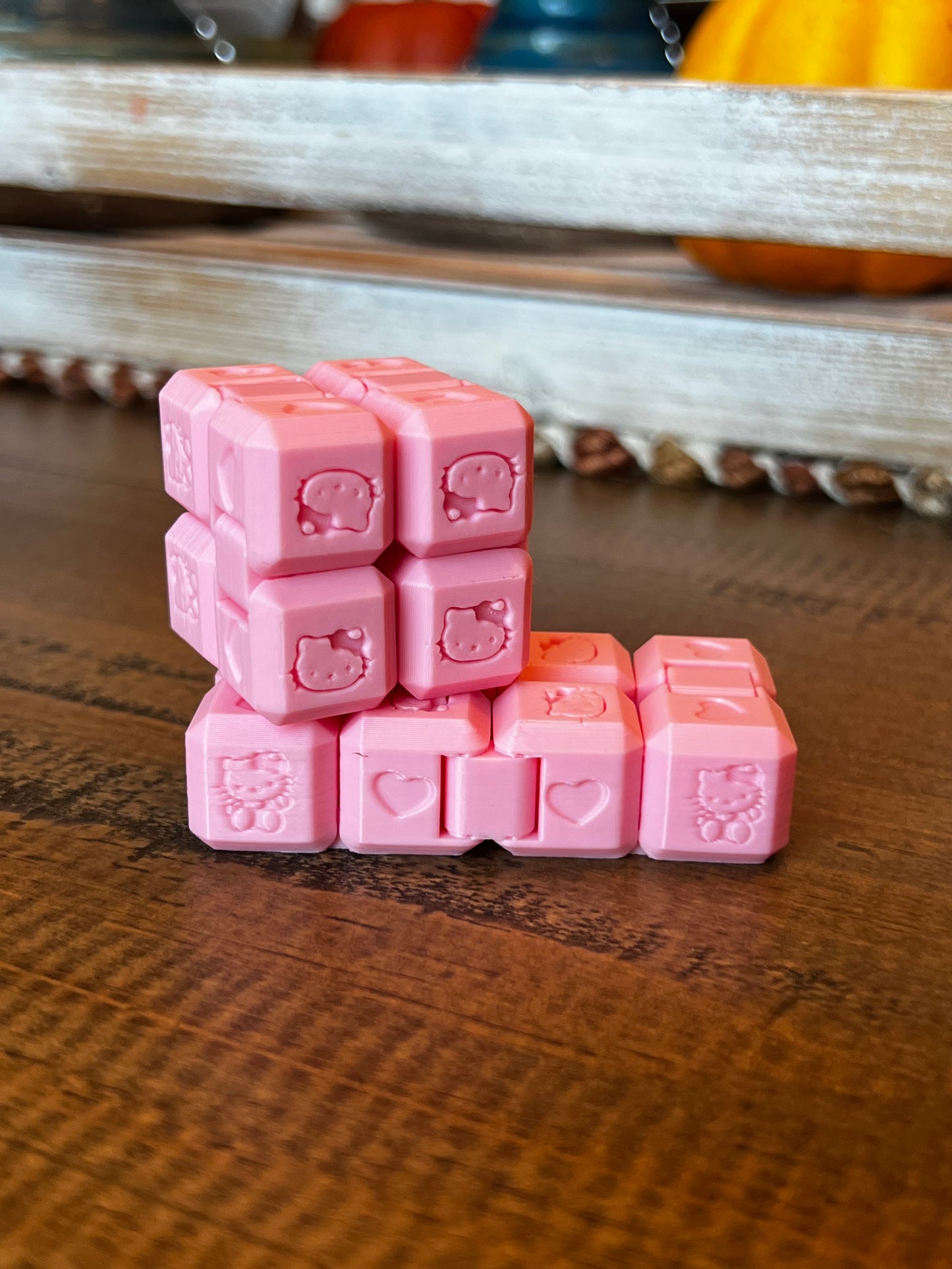 Hello Kitty Infinity Cube